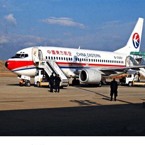 赤峰机场快递航空快运业稳步发展的原因是什么？